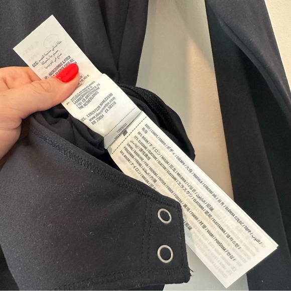 Abercrombie Long Sleeve Cutout Crew Bodysuit small Crewneck Tight Going Out Top - Picture 8 of 12